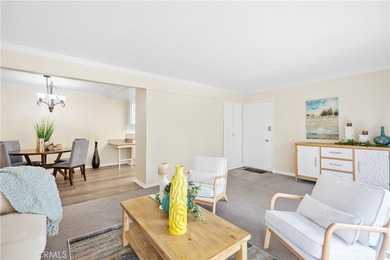 WONDERFUL CASA LINDA CLOSE TO THE CREEK! This inviting 2-bed on Laguna Woods Village Golf Course in California - for sale on GolfHomes.com, golf home, golf lot