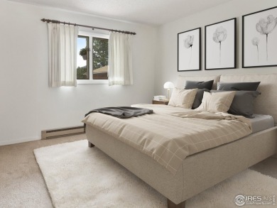 Easy living at Vista Lane! Drop off your groceries & hit the on Lake Estes Golf Course in Colorado - for sale on GolfHomes.com, golf home, golf lot