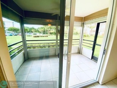 SELLER MOTIVATED!  PARK PLACE   55+ Plus Community
IMPACT on Pembroke Lakes Golf Club in Florida - for sale on GolfHomes.com, golf home, golf lot