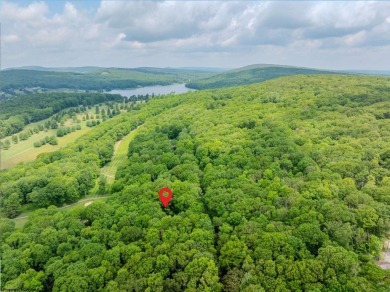 Welcome to 'Putter's Paradise', a delightful cabin nestled in on Alpine Lake Resort in West Virginia - for sale on GolfHomes.com, golf home, golf lot