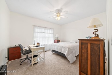 Move-in-ready one level condo tucked away on a quiet cul-de-sac on Lake Tansi Village Country Club in Tennessee - for sale on GolfHomes.com, golf home, golf lot