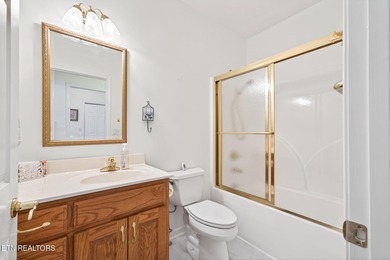 Move-in-ready one level condo tucked away on a quiet cul-de-sac on Lake Tansi Village Country Club in Tennessee - for sale on GolfHomes.com, golf home, golf lot