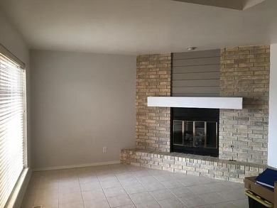 3 bed, 2 bath townhouse in a quiet northwest Enid neighborhood on Pheasant Run in Oklahoma - for sale on GolfHomes.com, golf home, golf lot