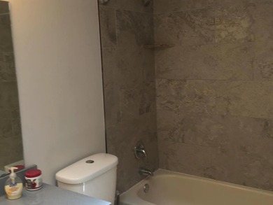 3 bed, 2 bath townhouse in a quiet northwest Enid neighborhood on Pheasant Run in Oklahoma - for sale on GolfHomes.com, golf home, golf lot