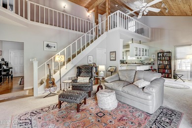 Welcome to this 4-bedroom, 2 1/2-bath Briarbrook beauty. The on Briarbrook Golf Course in Missouri - for sale on GolfHomes.com, golf home, golf lot