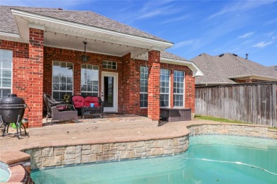 Charming one-story home in West Arlington's sought-after Shady on Shady Valley Golf Club in Texas - for sale on GolfHomes.com, golf home, golf lot