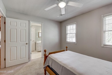 Welcome to this 4-bedroom, 2 1/2-bath Briarbrook beauty. The on Briarbrook Golf Course in Missouri - for sale on GolfHomes.com, golf home, golf lot