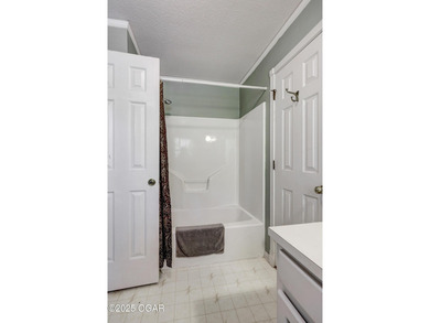 Welcome to this 4-bedroom, 2 1/2-bath Briarbrook beauty. The on Briarbrook Golf Course in Missouri - for sale on GolfHomes.com, golf home, golf lot