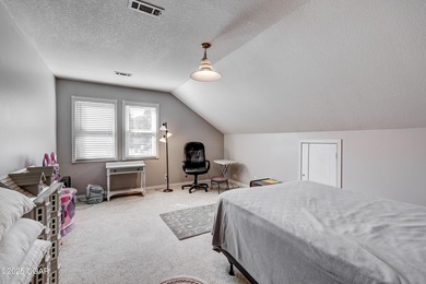 Welcome to this 4-bedroom, 2 1/2-bath Briarbrook beauty. The on Briarbrook Golf Course in Missouri - for sale on GolfHomes.com, golf home, golf lot