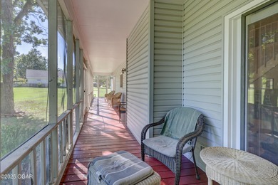 Welcome to this 4-bedroom, 2 1/2-bath Briarbrook beauty. The on Briarbrook Golf Course in Missouri - for sale on GolfHomes.com, golf home, golf lot