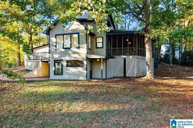 Spacious 1.5 story home with fully finished basement in the on Stillwaters Golf and Country Club in Alabama - for sale on GolfHomes.com, golf home, golf lot