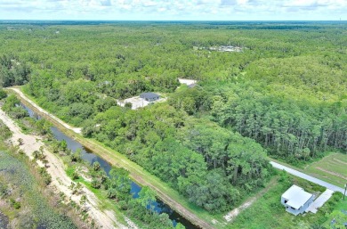 Exclusively presented by Sunland Real Estate: Discover your on Lehigh Resort Club in Florida - for sale on GolfHomes.com, golf home, golf lot