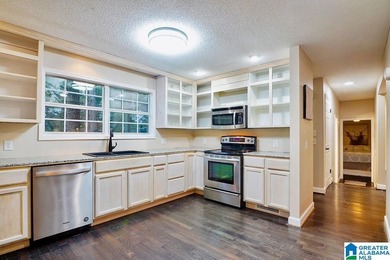 Spacious 1.5 story home with fully finished basement in the on Stillwaters Golf and Country Club in Alabama - for sale on GolfHomes.com, golf home, golf lot