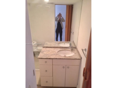 RENOVATED UNIT IN A PRIME AVENTURA LOCATION. TENANT IN PLACE on Turnberry Isle Resort and Club in Florida - for sale on GolfHomes.com, golf home, golf lot
