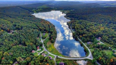 Dream Home Awaits on the 7th Hole! Build your dream home on this on Alpine Lake Resort in West Virginia - for sale on GolfHomes.com, golf home, golf lot