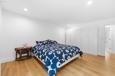 Open House SAT & SUN from 1-3pm. Stylish. Updated. Functional on Lake Oswego Municipal Golf Course in Oregon - for sale on GolfHomes.com, golf home, golf lot