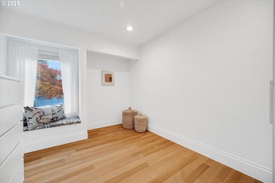 Open House SAT & SUN from 1-3pm. Stylish. Updated. Functional on Lake Oswego Municipal Golf Course in Oregon - for sale on GolfHomes.com, golf home, golf lot