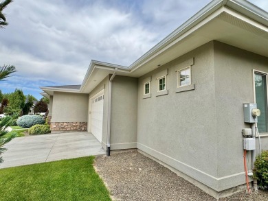 Pristine home located in the premier golf course community of on SpurWing Country Club in Idaho - for sale on GolfHomes.com, golf home, golf lot