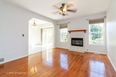 THIS 3 BEDROOM 2.5 BATHROOM TOWNHOME  FEATURES A WELL -THOUGHT on Boughton Ridge Golf Course in Illinois - for sale on GolfHomes.com, golf home, golf lot