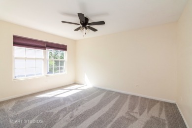THIS 3 BEDROOM 2.5 BATHROOM TOWNHOME  FEATURES A WELL -THOUGHT on Boughton Ridge Golf Course in Illinois - for sale on GolfHomes.com, golf home, golf lot
