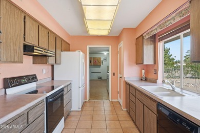 Ideally located Sun City 55+ home offering comfort and on Sun City Riverview Golf Course in Arizona - for sale on GolfHomes.com, golf home, golf lot