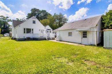 Fully renovated in Park Manor! New cabinets, granite countertops on The Links at City Park in Virginia - for sale on GolfHomes.com, golf home, golf lot