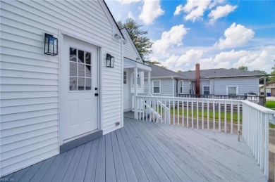 Fully renovated in Park Manor! New cabinets, granite countertops on The Links at City Park in Virginia - for sale on GolfHomes.com, golf home, golf lot