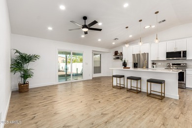 Welcome to your dream retreat in the Premier Active Adult on Sun Lakes Country Club in Arizona - for sale on GolfHomes.com, golf home, golf lot