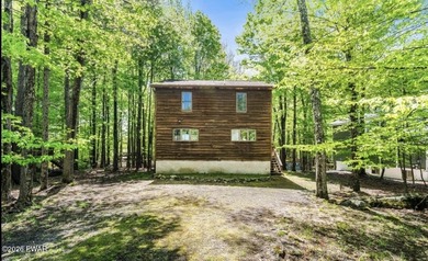 Welcome to 10 Sandy Ct, Lake Ariel, PA, a peaceful and private on The Hideout Golf in Pennsylvania - for sale on GolfHomes.com, golf home, golf lot