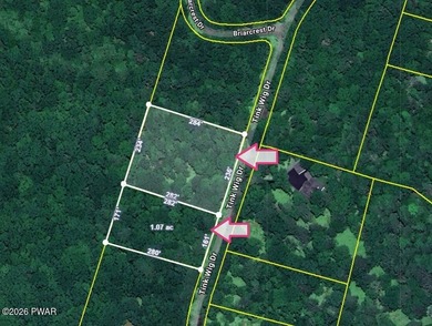 Bring your plans and picture what you can create on two adjacent on Woodloch Springs Country Club in Pennsylvania - for sale on GolfHomes.com, golf home, golf lot