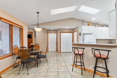 Comfort and Convenience in one of Hot Springs Village's most on Balboa Golf Course in Arkansas - for sale on GolfHomes.com, golf home, golf lot