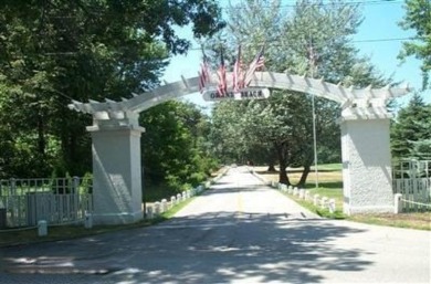 Beautiful piece of land next to the Grand Beach Subdivision on Grand Beach Municipal Golf Course in Michigan - for sale on GolfHomes.com, golf home, golf lot