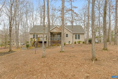 EXCEPTIONAL MILLION DOLLAR VIEWS OF FAIRWAY POND AND 18TH on Lake Monticello Golf Course in Virginia - for sale on GolfHomes.com, golf home, golf lot