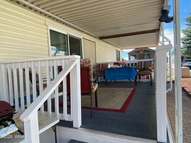 This cozy Park Model offers 2 full bathrooms, a 40 gal hot water on Juniper Ridge R.V. Golf Resort in Arizona - for sale on GolfHomes.com, golf home, golf lot