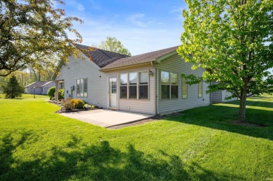 Move-In Ready Golf Course Condo - 2 Bed, 2 Bath, 2-Car Garage! on Blackford Golf Club in Indiana - for sale on GolfHomes.com, golf home, golf lot