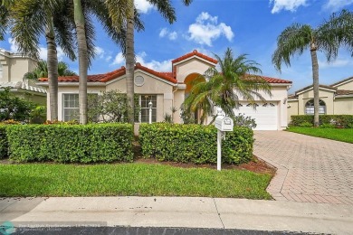 3 Bedroom, 2 Bath single family home in Boca Golf & Tennis Club on The Boca Country Club in Florida - for sale on GolfHomes.com, golf home, golf lot