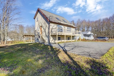 RARE OPPORTUNITY! BACK ON THE MARKET Buyer Financing Fell on The Hideout Golf in Pennsylvania - for sale on GolfHomes.com, golf home, golf lot