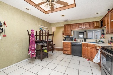 Very nice house in the prestigious Oakridge neighbourhood in on Duck Creek Golf Club in Texas - for sale on GolfHomes.com, golf home, golf lot