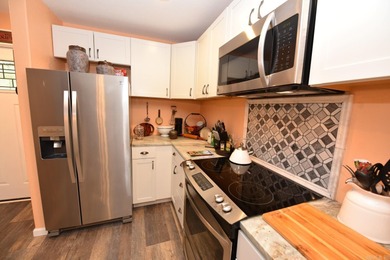 Welcome to this 2 bed 1 bath FURNISHED charming Chelsea Condo in on Mountain Ranch Golf Club in Arkansas - for sale on GolfHomes.com, golf home, golf lot