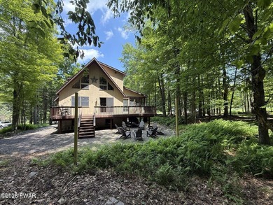 Welcome to your ideal mountain getaway in the sought-after on The Hideout Golf in Pennsylvania - for sale on GolfHomes.com, golf home, golf lot