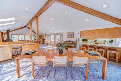 Welcome to 15 White Elm, this home has been with the same family on Sunriver Woodlands Golf Course in Oregon - for sale on GolfHomes.com, golf home, golf lot