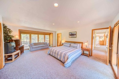 Welcome to 15 White Elm, this home has been with the same family on Sunriver Woodlands Golf Course in Oregon - for sale on GolfHomes.com, golf home, golf lot