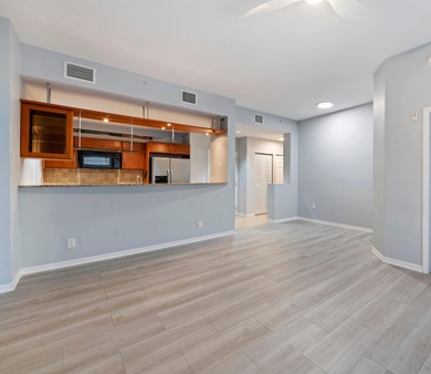 The Lucerne Condo building is under 1 Mile to the Ocean! Amazing on Lake Worth Municipal Golf Course in Florida - for sale on GolfHomes.com, golf home, golf lot