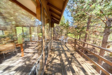 Welcome to 15 White Elm, this home has been with the same family on Sunriver Woodlands Golf Course in Oregon - for sale on GolfHomes.com, golf home, golf lot