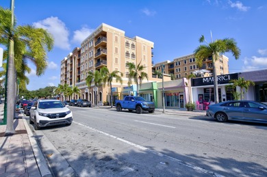 The Lucerne Condo building is under 1 Mile to the Ocean! Amazing on Lake Worth Municipal Golf Course in Florida - for sale on GolfHomes.com, golf home, golf lot