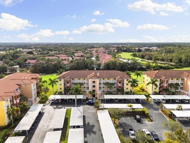 Golfer's paradise with full golf membership included! Enjoy the on  in Florida - for sale on GolfHomes.com, golf home, golf lot