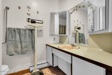 Welcome to this Strathmore model in the highly desirable Leisure on Greenbriar Woodlands in New Jersey - for sale on GolfHomes.com, golf home, golf lot