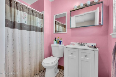 Welcome to this Strathmore model in the highly desirable Leisure on Greenbriar Woodlands in New Jersey - for sale on GolfHomes.com, golf home, golf lot