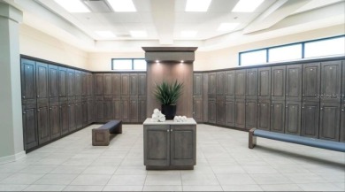 Beautiful turnkey-furnished 3rd-floor condo with a stunning on Lakewood National Golf Club in Florida - for sale on GolfHomes.com, golf home, golf lot