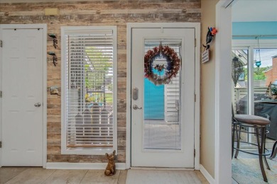 Well maintained single story townhome with a garage  within on Shadowmoss Plantation Golf Club in South Carolina - for sale on GolfHomes.com, golf home, golf lot